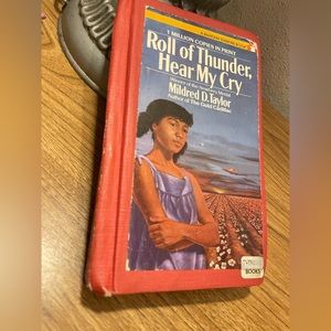 Roll of Thunder Hear My Cry By: Mildred D. Taylor